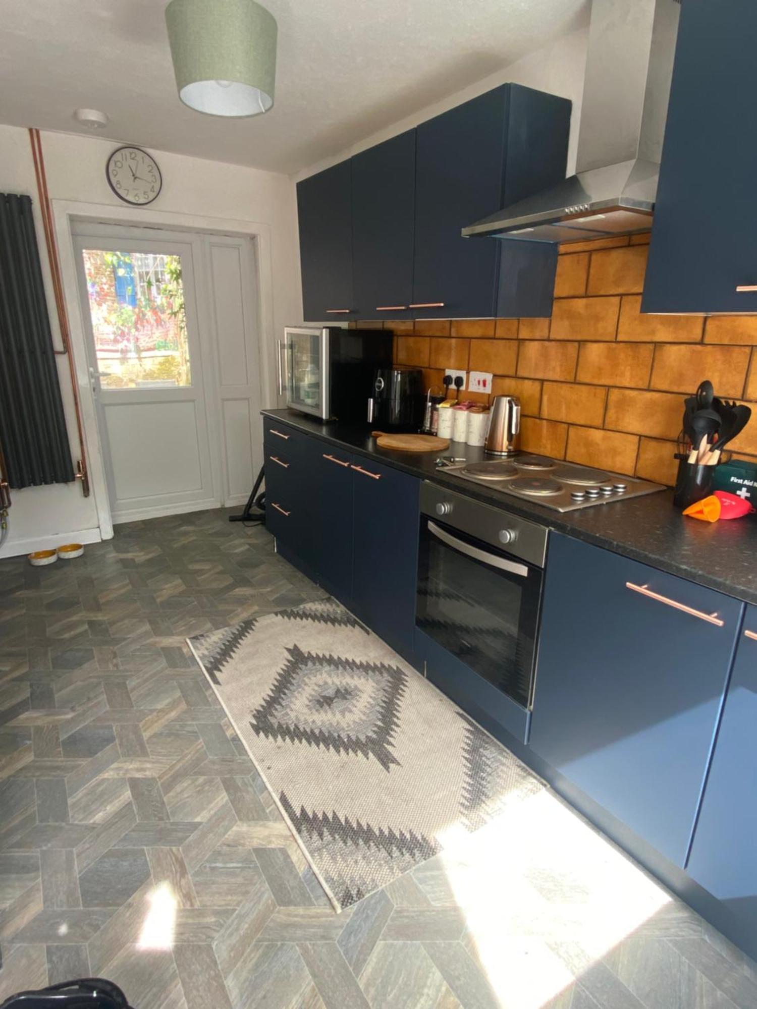 Mountain View Two Bedroom Llwynypia Exterior foto
